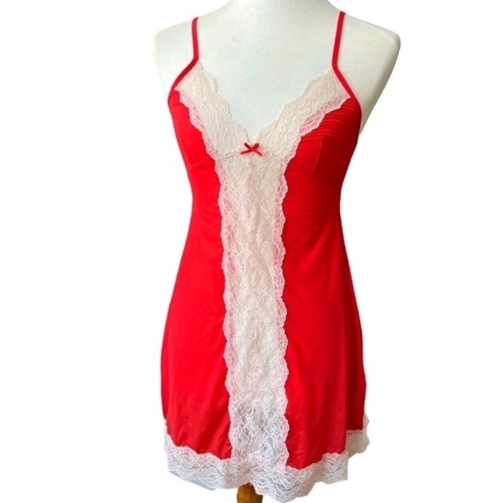 Victoria's Secret Vintage Size Small Chemise Slip Lingerie Lace Red